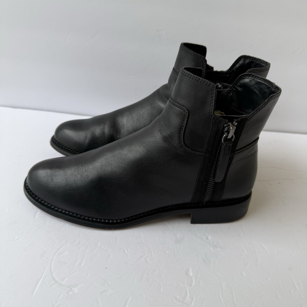 Franco Sarto Halford Women's Size 8.5 M Black Leather Ankle Boots Side Zip - Picture 1 of 7